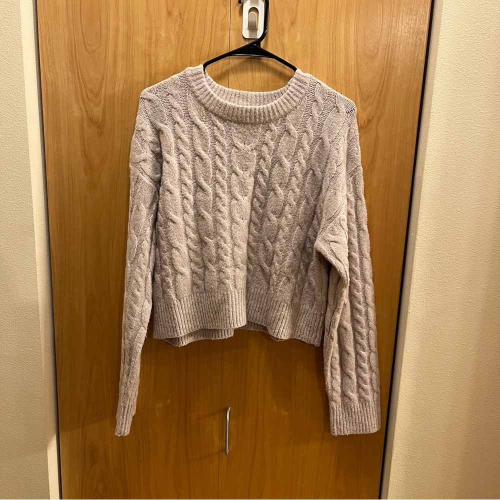 Cable Knit Cream/Beige Sweater